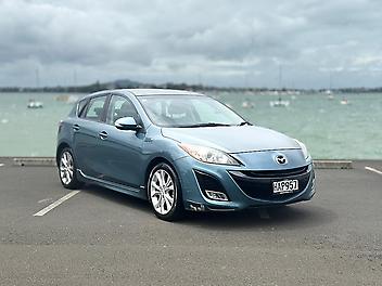 199,500 Km, Hatchback, 2488 cc, Petrol engine, Automatic