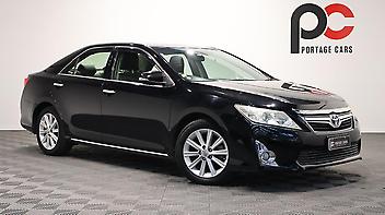 120,480 Km, Sedan, 2493 cc, Hybrid engine, Automatic