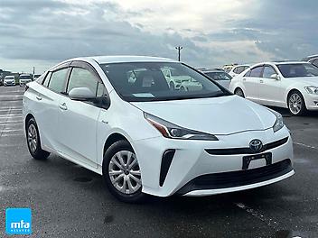 77,097 Km, Hatchback, 1800 cc, Hybrid engine, Auto