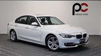 67,800 Km, Sedan, 1997 cc, Petrol engine, Automatic