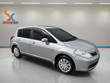 185,294 Km, Hatchback, 1490 cc, Petrol engine, Auto