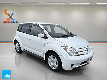 143,753 Km, Hatchback, 1290 cc, Petrol engine, Auto