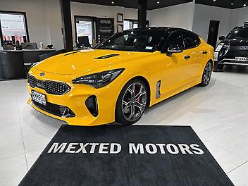 91,500 Km, Sedan, 3342 cc, Petrol engine, 6 Speed Auto