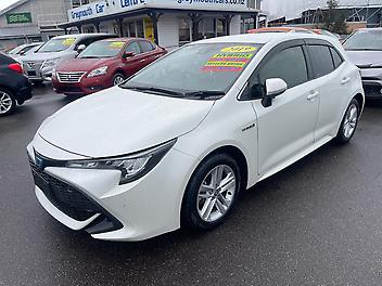80,631 Km, Hatchback, 1797 cc, Hybrid (Electric) engine, Auto