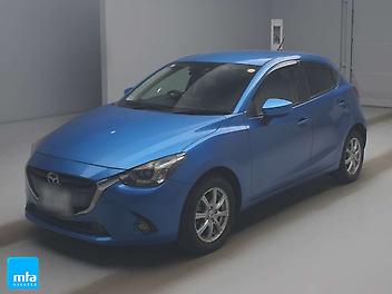54,904 Km, Hatchback, 1300 cc, Petrol engine, Auto