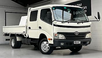 155,977 Km, Truck - Flat Deck, 4000 cc, Diesel engine, Manual