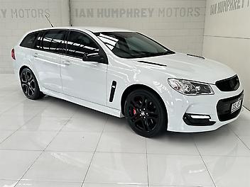 147,400 Km, Station Wagon, 6162 cc, Petrol engine, 6 Speed Automatic (TipTronic)