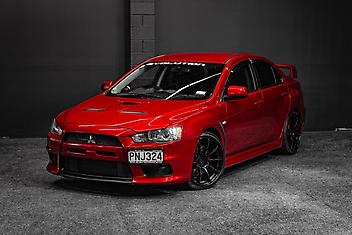 137,000 Km, Sedan, 1998 cc, Petrol engine, Manual