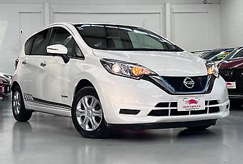 73,458 Km, Hatchback, 1198 cc, Hybrid engine, Automatic