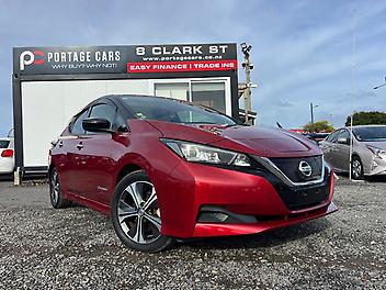 30,728 Km, Hatchback, 0 cc, Electric engine, Automatic