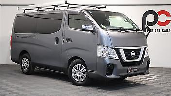 78,400 Km, Van, 2488 cc, Diesel engine, Automatic