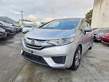73,338 Km, Hatchback, 1500 cc, Hybrid engine, Automatic