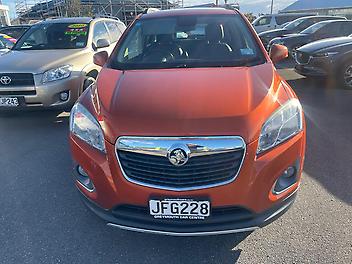 124,956 Km, Wagon, 1364 cc, Petrol engine, 
