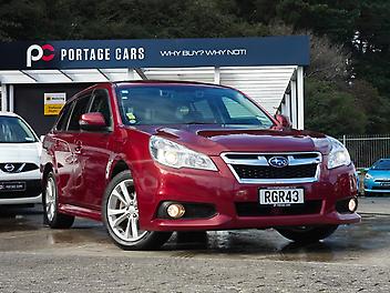 76,600 Km, Station Wagon, 2496 cc, Petrol engine, Automatic
