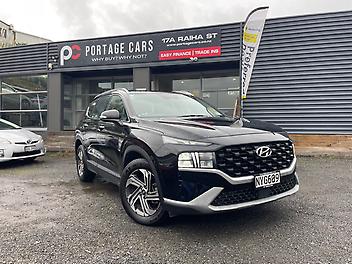 107,557 Km, RV-SUV, 2497 cc, Petrol engine, Automatic