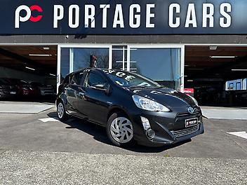 79,800 Km, Hatchback, 1496 cc, Hybrid engine, Automatic