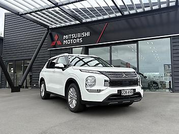 89,800 Km, RV/SUV, 2488135 cc, Petrol engine, CVT