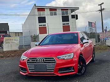 82,363 Km, Sedan, 3000 cc, Petrol engine, Automatic