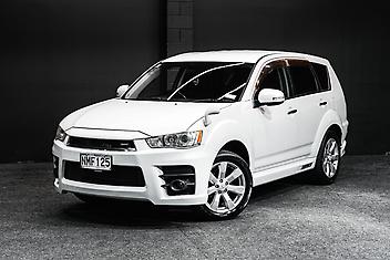 130,000 Km, RV-SUV, 1990 cc, Petrol engine, Automatic 130,000 Km, RV-SUV, 1990 cc, Petrol engine, Automatic
