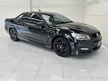 135,800 Km, Utility, 6162 cc, Petrol engine, 6 Speed Automatic (TipTronic)