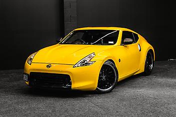 92,000 Km, Coupe, 3696 cc, Petrol engine, Tiptronic