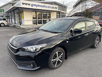 10,741 Km, Wagon, 1599 cc, Petrol engine, Auto