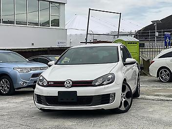 97,405 Km, Hatchback, 2000 cc, Petrol engine, Automatic