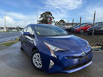 70,100 Km, Sedan, 1797 cc, Hybrid engine, Automatic