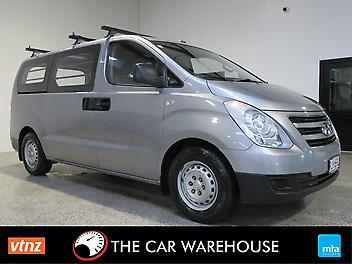 221,723 Km, Van, 2497 cc,  engine, 6-Speed Manual
