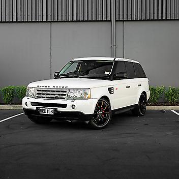 181,311 Km, SUV, 4390 cc, Petrol engine, Automatic