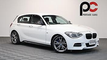 96,470 Km, Hatchback, 2979 cc, Petrol engine, Automatic