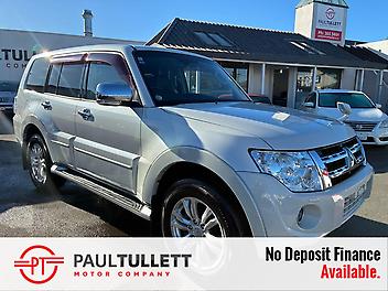 209,633 Km, SUV / 4x4, 3200 cc,  engine, Auto