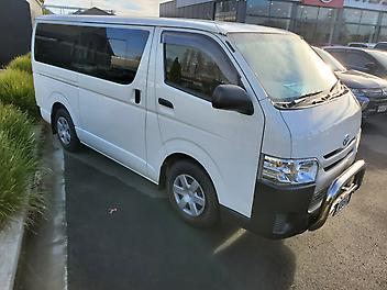 152,000 Km, Van, 2982100 cc, Diesel engine, 4-gear automatic