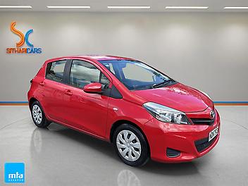 169,508 Km, Hatchback, 1298 cc, Petrol engine, Auto