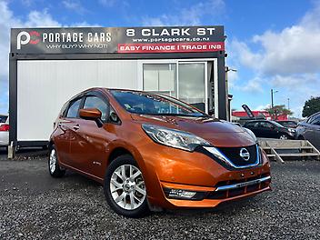 68,582 Km, Hatchback, 1200 cc, Hybrid engine, Automatic