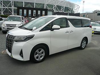110,000 Km, People Movers, 2500 cc, Hybrid (Electric) engine, automatic