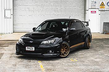 112,000 Km, Sedan, 2457 cc, Petrol engine, Automatic