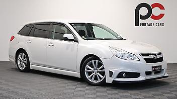 132,520 Km, Station Wagon, 2498 cc, Petrol engine, Automatic