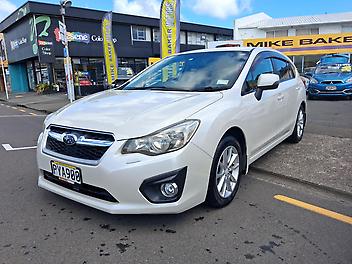 106,730 Km, Hatchback, 1930 cc, Petrol engine, Automatic