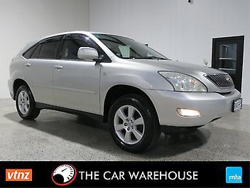 182,227 Km, SUV / 4x4, 2360 cc, Petrol engine, Automatic