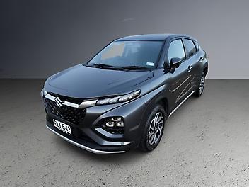 22,000 Km, Station Wagon, 1462 cc, Hybrid (Electricity) engine, 6 Speed Auto