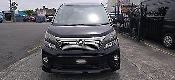 126,290 Km, Coach, 2400 cc, Petrol engine, Automatic