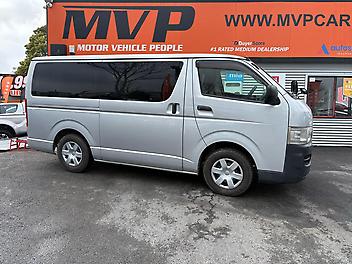 257,307 Km, People Movers, 2980 cc, Diesel engine, Automatic