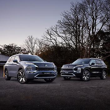 0 Km, RV/SUV, 2360220 cc, Plugin Petrol Hybrid engine, automatic