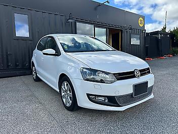 30,741 Km, Hatchback, 1200 cc, Petrol engine, Automatic
