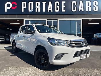 152,500 Km, Ute, 2755 cc, Diesel engine, Manual