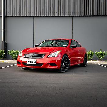 113,320 Km, Coupe, 3690 cc, Petrol engine, Automatic