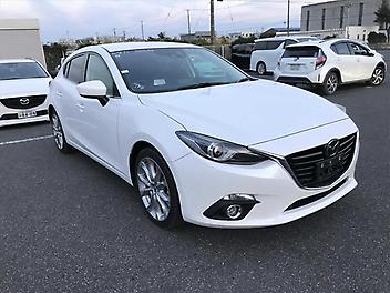 110,689 Km, Hatchback, 2000 cc, Petrol engine, Automatic