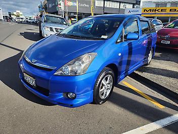 221,528 Km, Station Wagon, 1790 cc, Petrol engine, Automatic