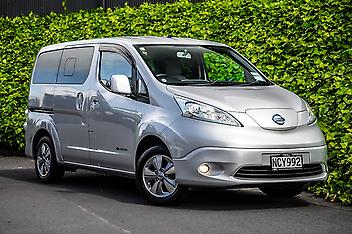 60,472 Km, Coach, 0 cc, Electric engine, Automatic